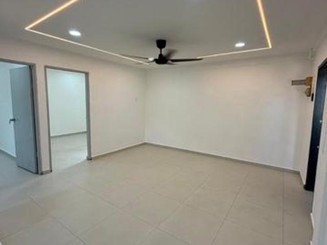 Flat for sale in Bukit Ledang, Johor