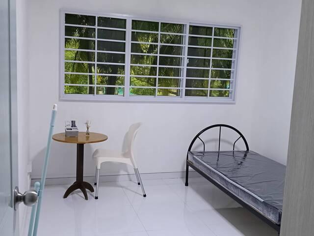 Room for rent