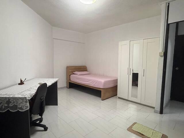 Room for rent