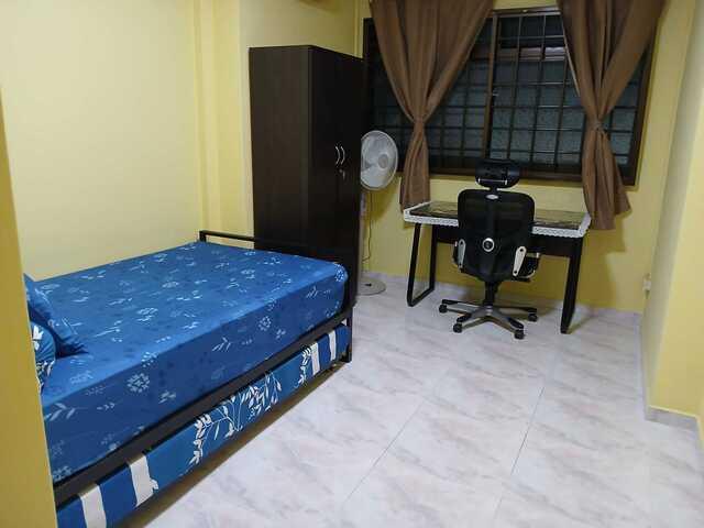 Room for rent