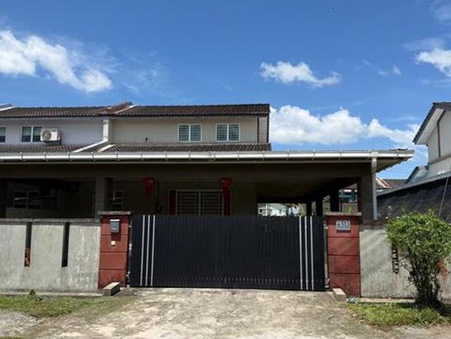 Terraced House for sale in Kuching