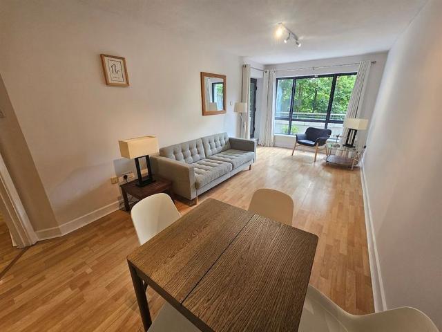 Apartment to rent in Bluebell, North Tipperary