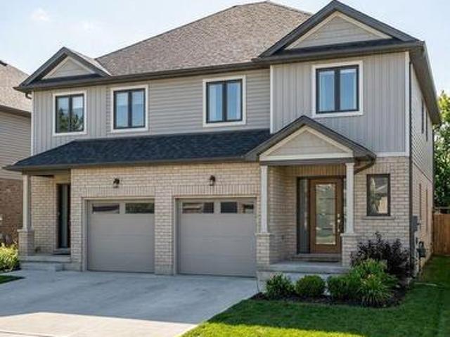 House for sale in Niagara, Ontario