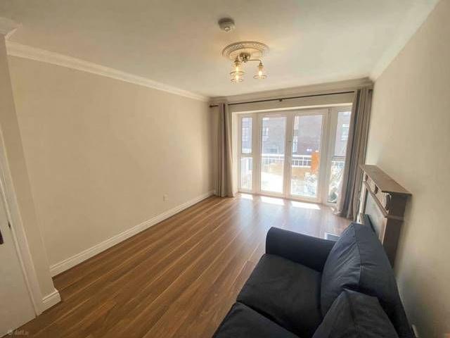 Apartment to rent in Bluebell, North Tipperary