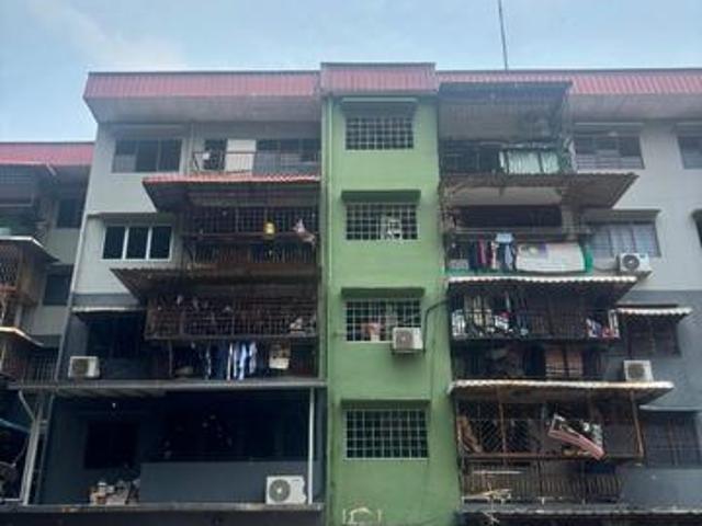 Flat for sale in Petaling, Alam Impian