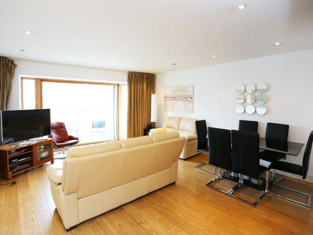 Apartment to rent in Bluebell, North Tipperary