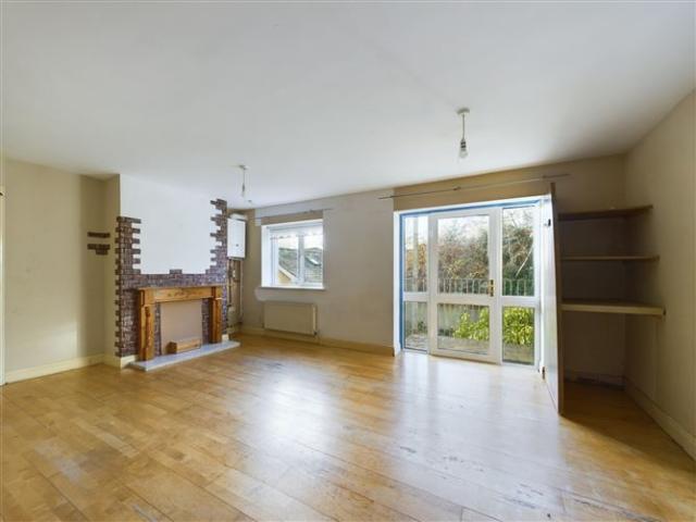 Apartment for sale in Ferrybank