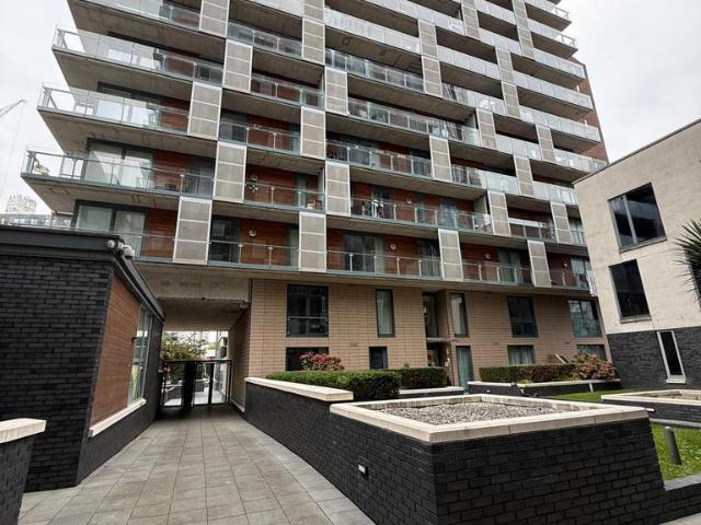 Apartment for rent in City Centre, Salford