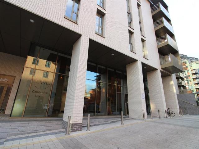 Apartment for rent in City Centre, Georgia