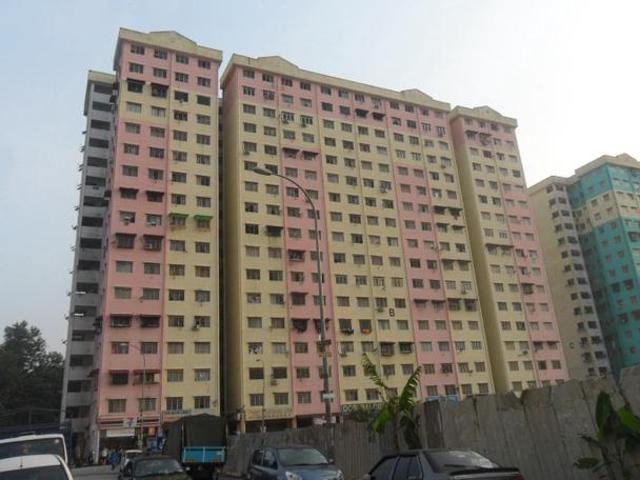 Apartment for sale in Petaling, Damansara Damai