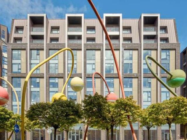 House for sale in Calderstones