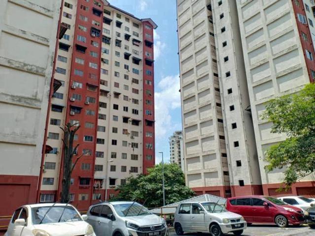 Apartment for sale in Country Heights Damansara, Kuala Lumpur
