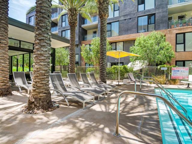 Apartment for rent in California