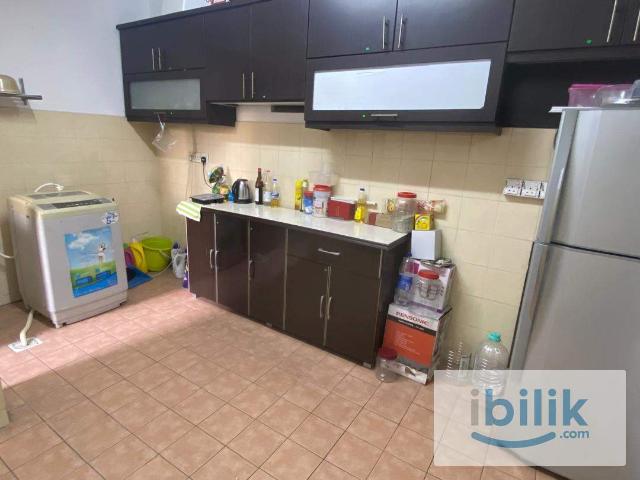 Room for rent in Petaling, Damansara Damai