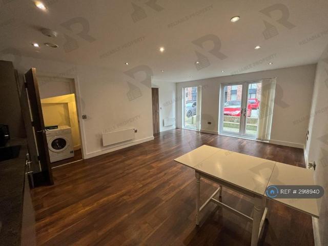 Apartment for rent in Ordsall, Salford