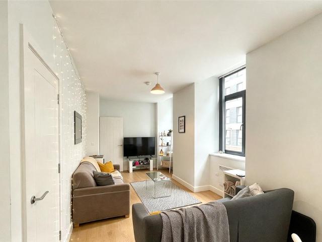 Apartment for rent in Victoria Riverside, Leeds