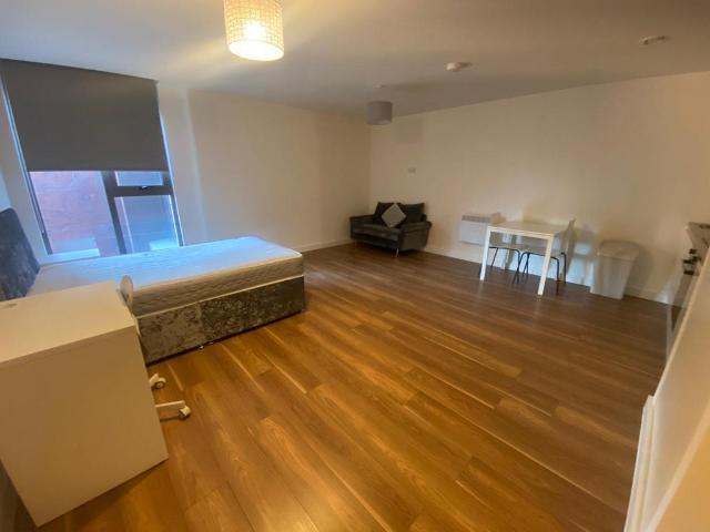 Studio for rent in Ropewalks, Liverpool