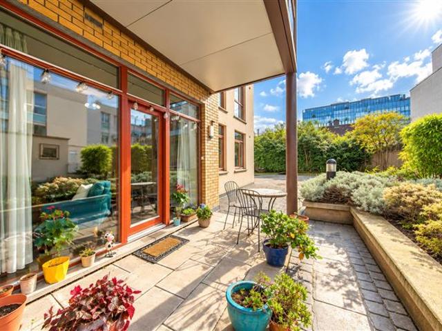 Apartment for sale in International Financial Services Centre, Dublin