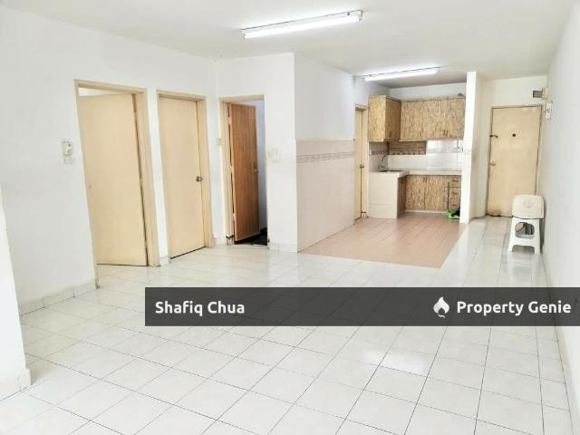 Apartment for sale in Petaling, Damansara Damai