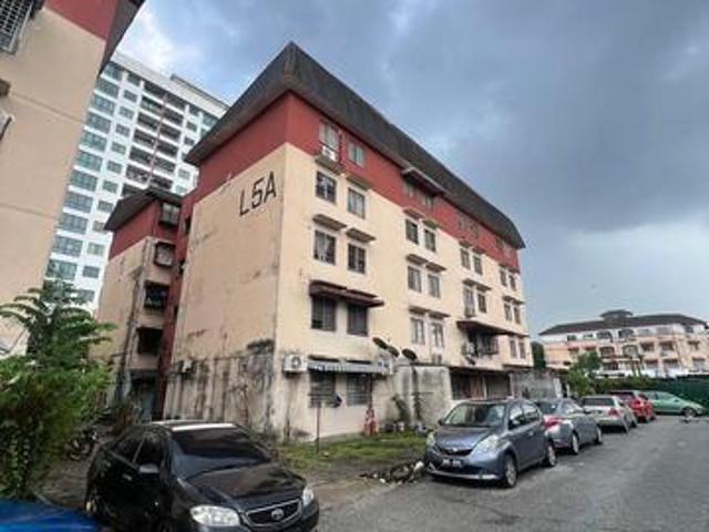Flat for sale in Country Heights Damansara, Kuala Lumpur
