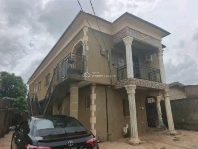 Flat for sale in Ikorodu, Lagos