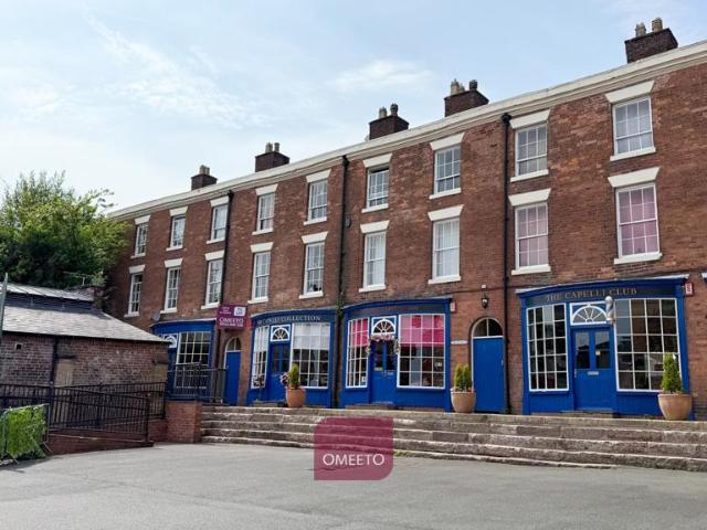 Flat for sale in Cheadle, Kingsley Moor
