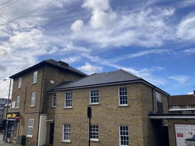 House for sale in Greater London