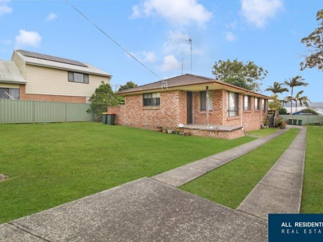 Flat for sale in Oak Flats Dc, New South Wales