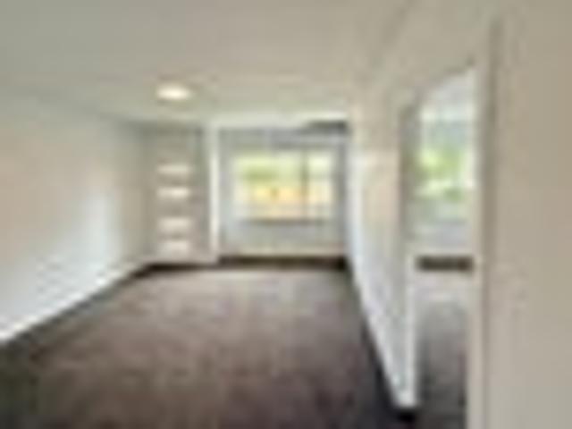 Apartment for rent in Blockhouse Bay, Oroua County