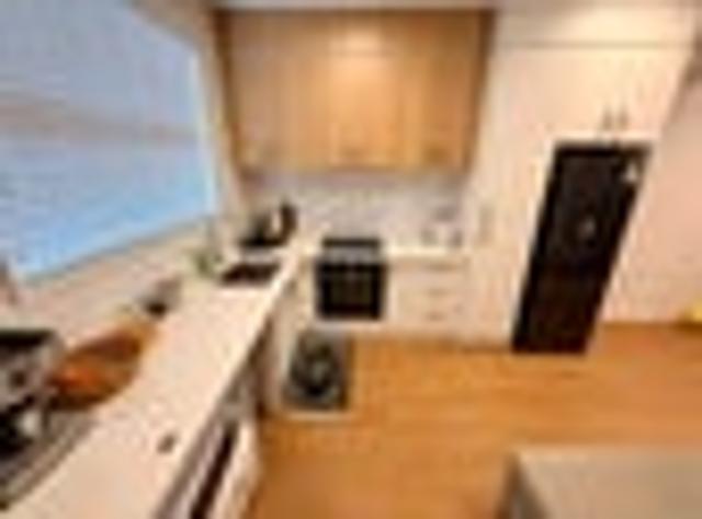 Townhouse for rent in Blockhouse Bay, Oroua County