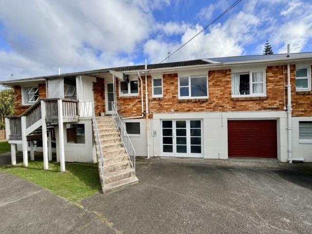 House for rent in Blockhouse Bay, Oroua County
