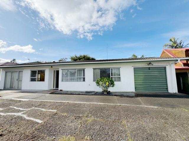 House for rent in Blockhouse Bay