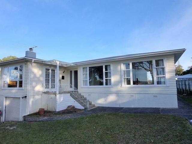 House for rent in Blockhouse Bay, Oroua County