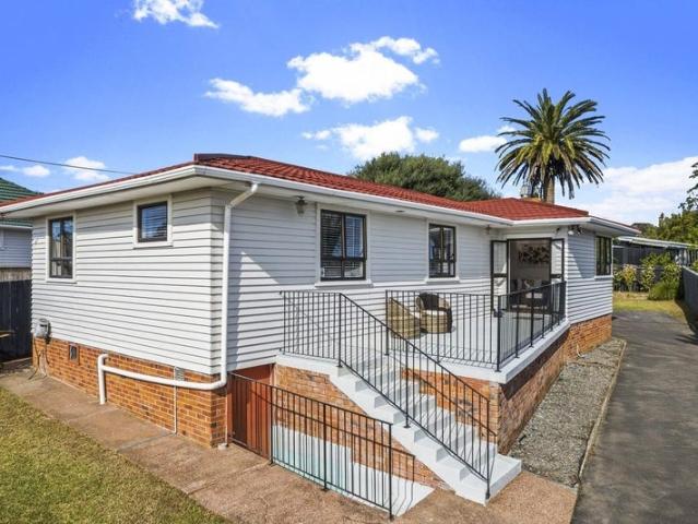 House for rent in Blockhouse Bay, Oroua County