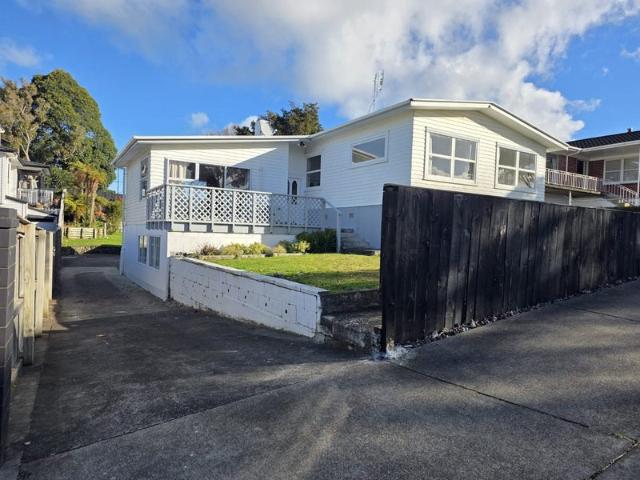 House for rent in Blockhouse Bay, Oroua County