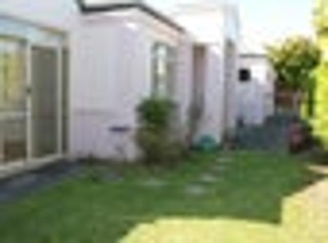 House for rent in Blockhouse Bay, Oroua County