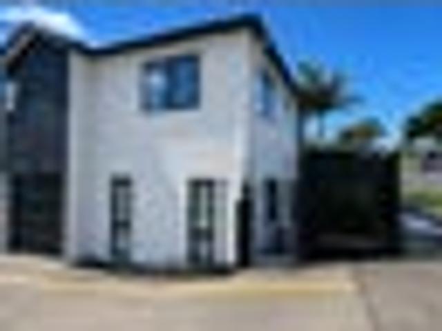 House for rent in Blockhouse Bay, Oroua County