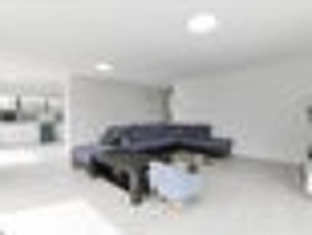 Apartment for rent in Blockhouse Bay, Oroua County