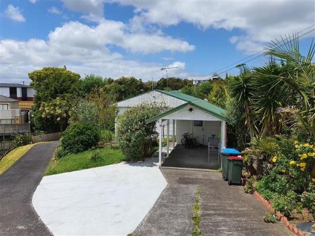 House for rent in Blockhouse Bay, Oroua County