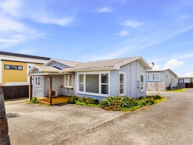 House for rent in Blockhouse Bay