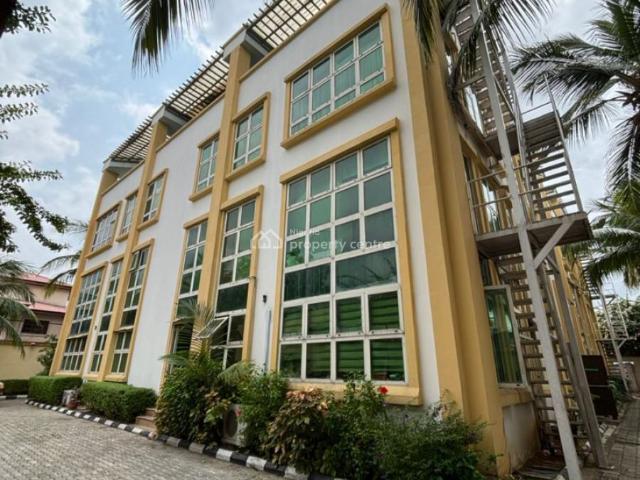 Flat for sale in Eti Osa, Abuja