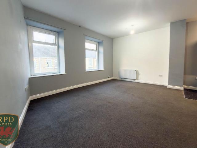 Studio for rent in Llanrhidian Higher, Penclawdd