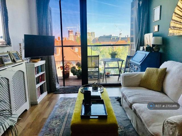 Apartment for rent in Shepherd's Bush, Greater London