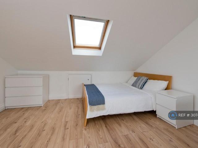 Apartment for rent in London Borough of Hammersmith and Fulham, Greater London