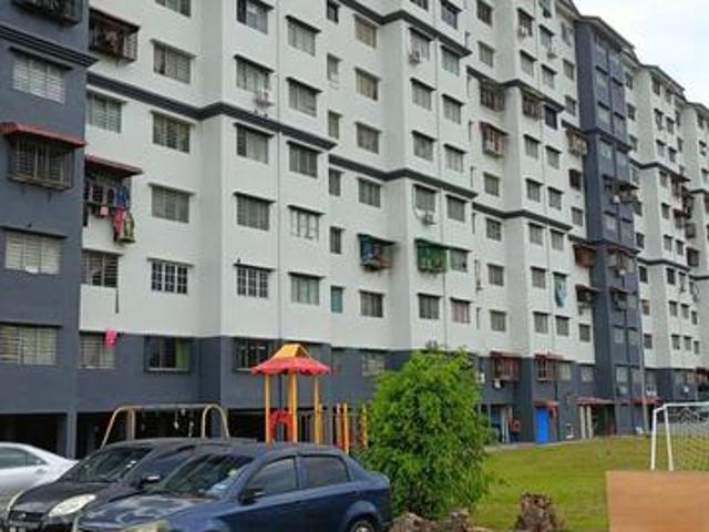 Flat for sale in Selayang, Selangor