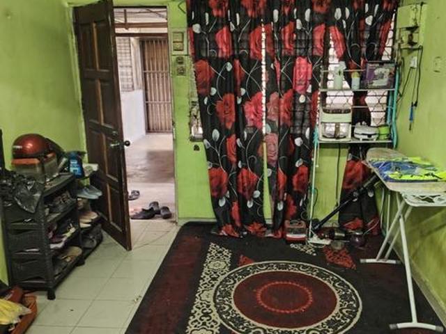 Flat for sale in Wellesley, Penang