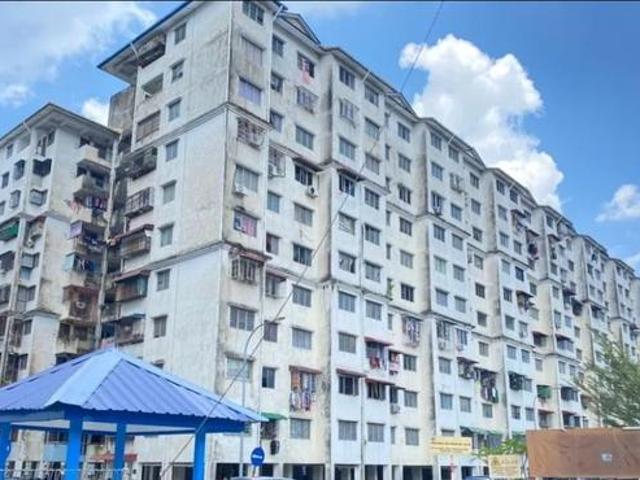 Flat for sale in Selayang, Selangor
