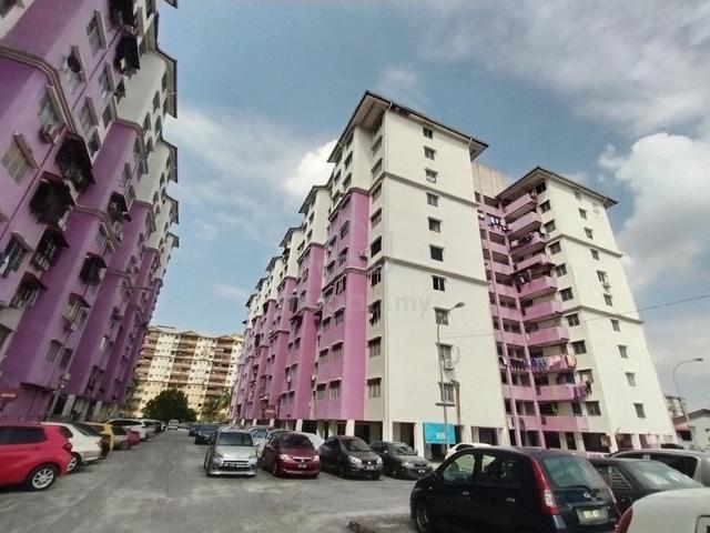 Flat for sale in Selayang, Selangor