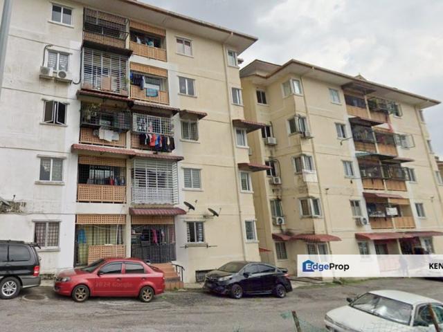 Flat for sale in Kajang, Langat