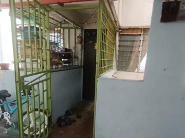 Flat for sale in Wellesley, Penang